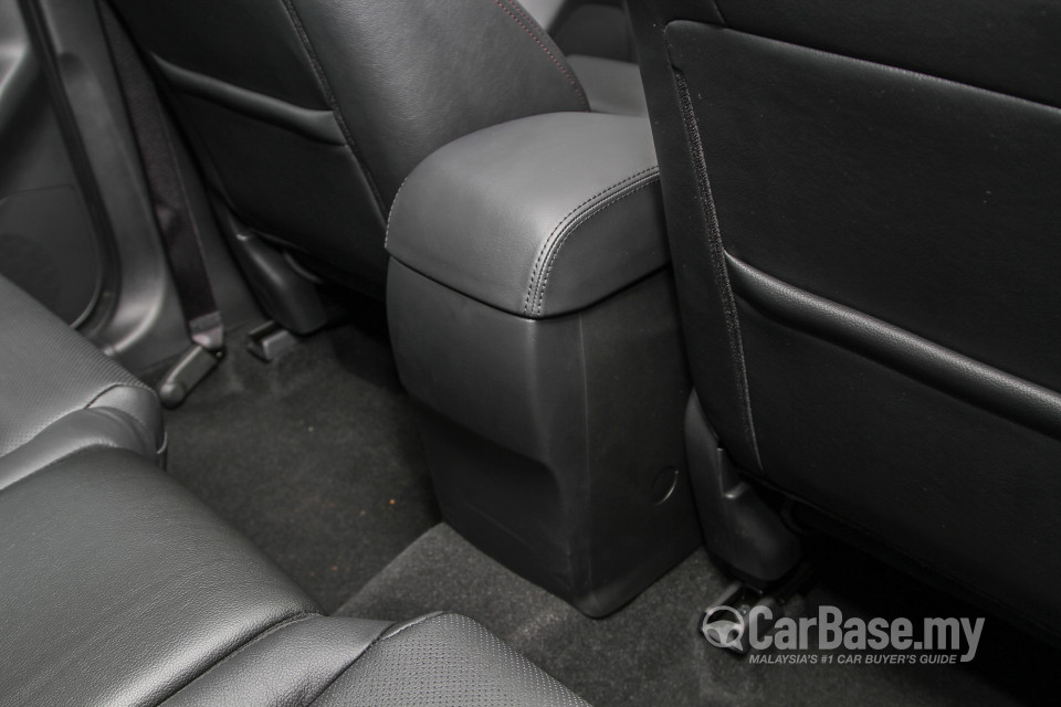 Mazda CX-5 Mk1 Facelift (2015) Interior
