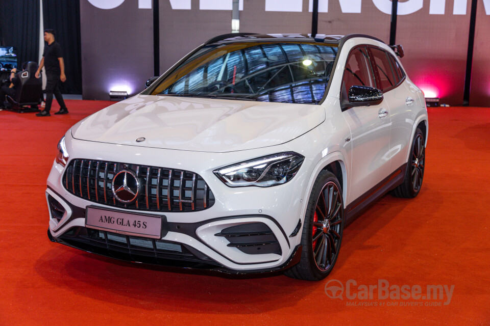 Mercedes-Benz AMG GLA H247 Facelift (2024) Exterior