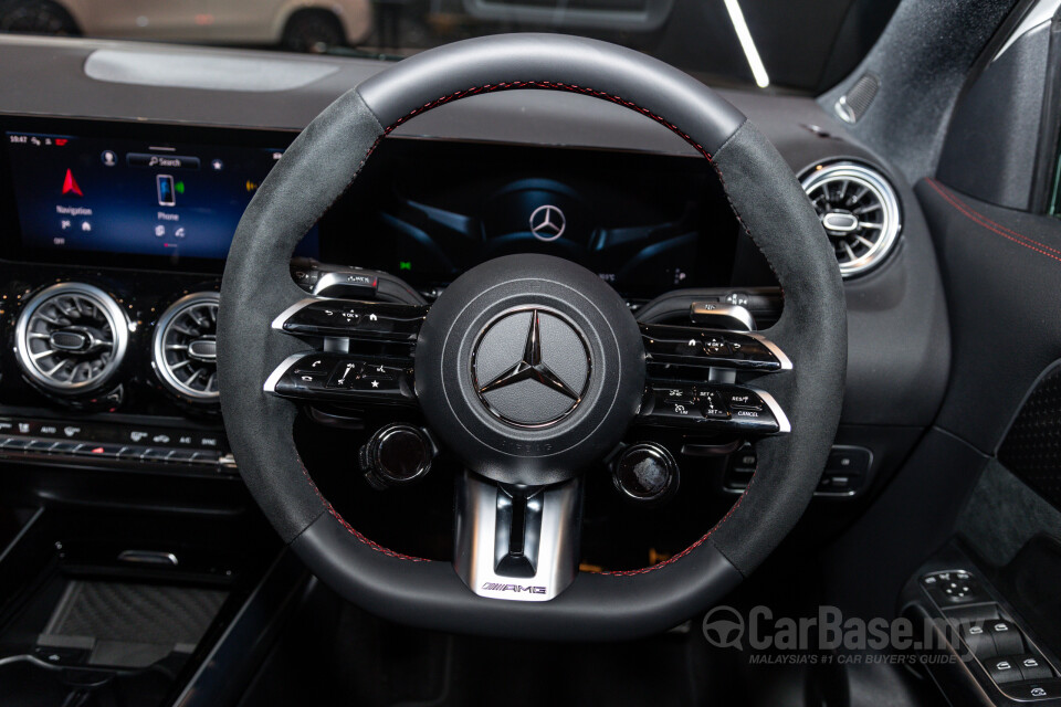 Mercedes-Benz AMG GLA H247 Facelift (2024) Interior