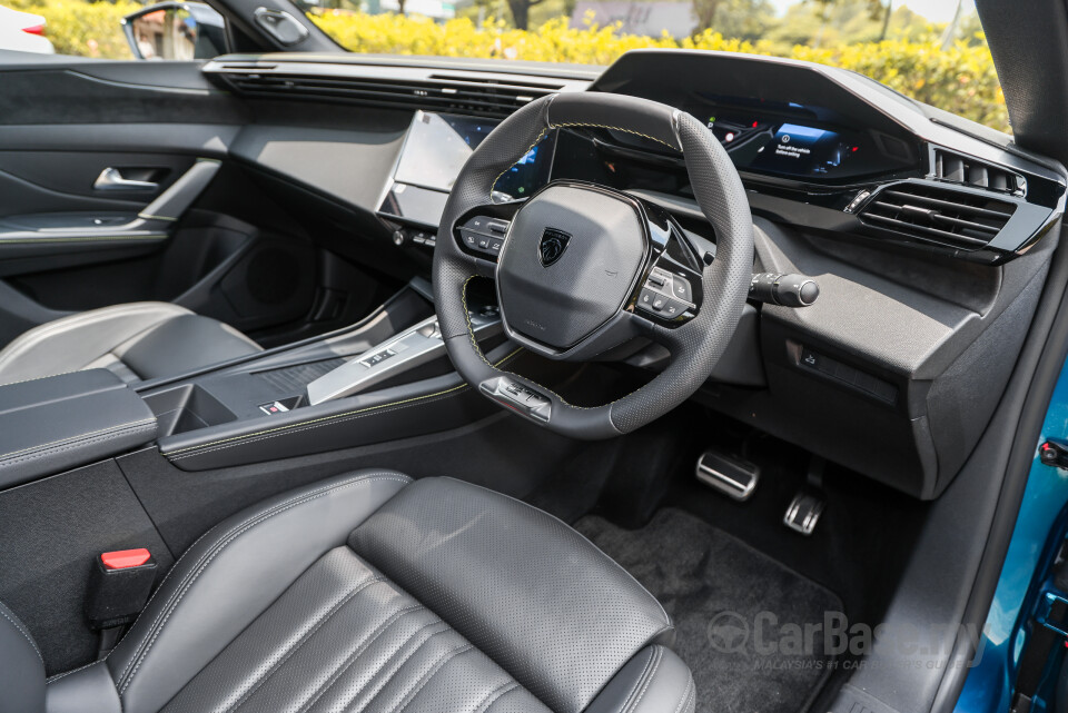 Peugeot 408 P54 (2024) Interior