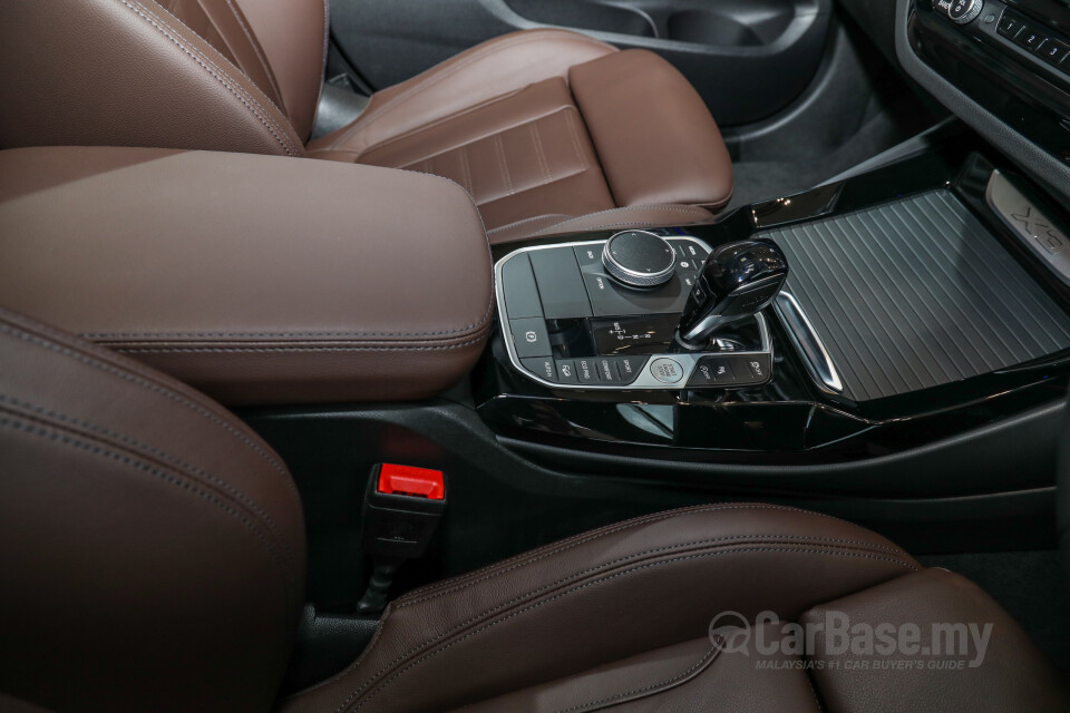 BMW X3 G01 LCI (2022) Interior