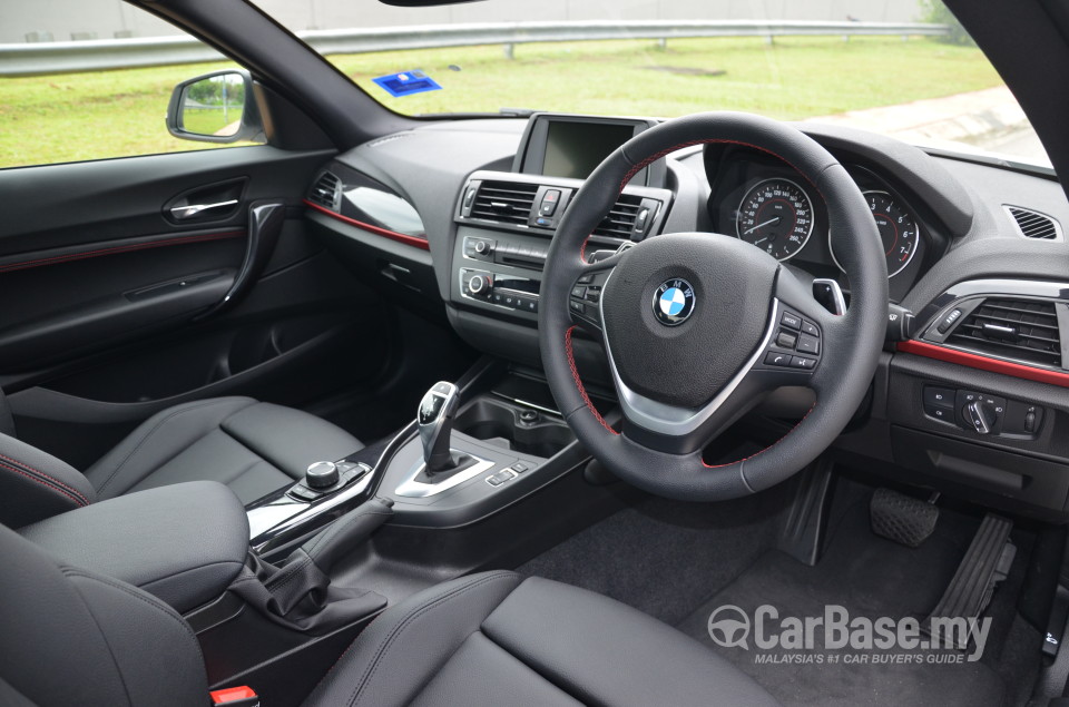 BMW 2 Series Coupe F22 (2014) Interior