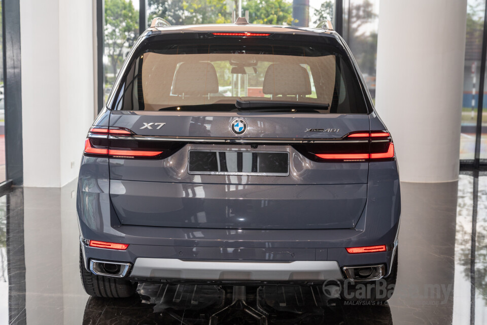 BMW X7 G07 LCI (2023) Exterior