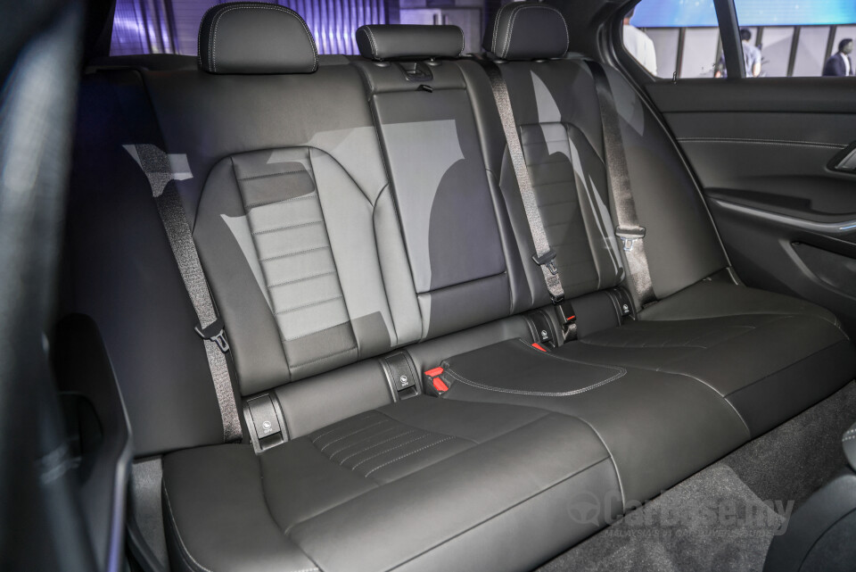 BMW 3 Series G20 LCI (2023) Interior
