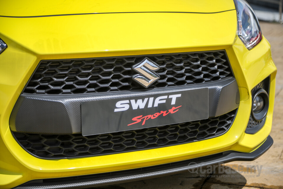 Suzuki Swift Sport ZC33S (2021) Exterior