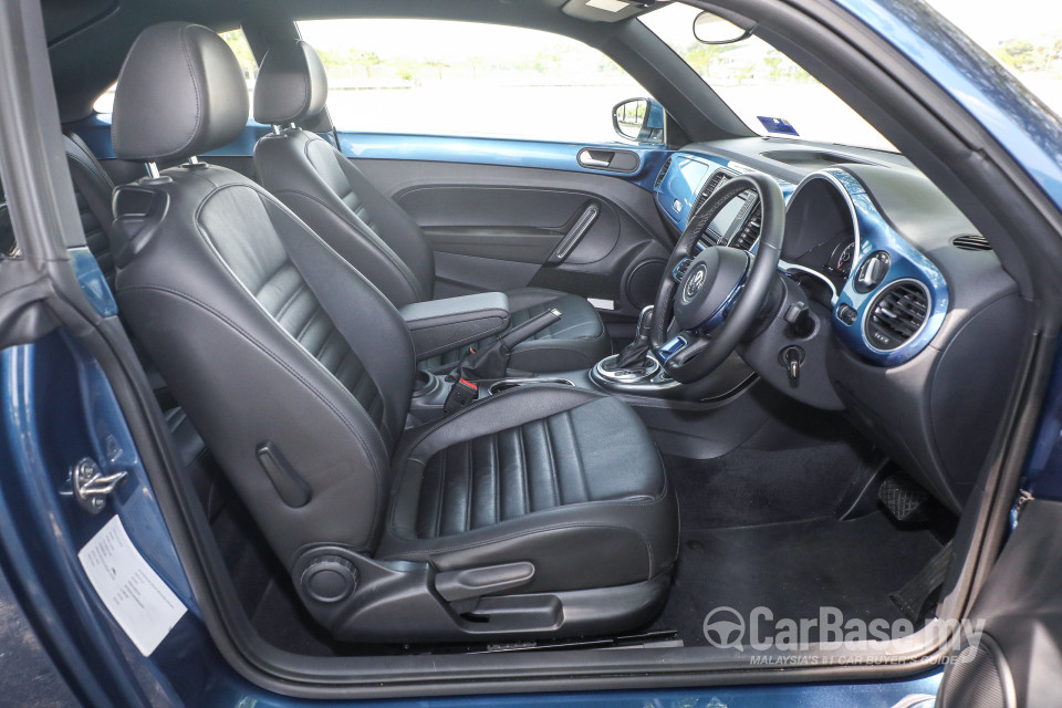 Volkswagen Beetle A5 GP (2017) Interior